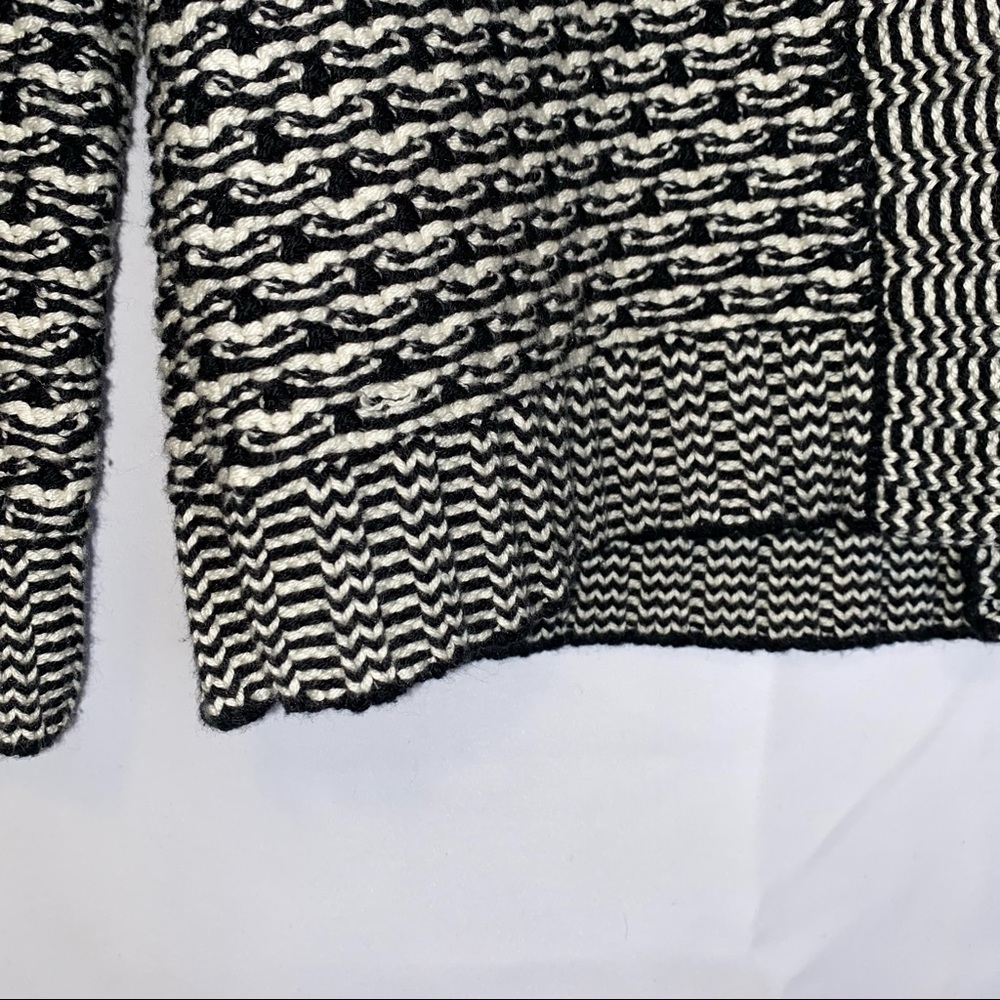 Talbots Wool Blend  White & Black Chunky Knit Open Cardigan Sweater Size Small - Picture 3 of 9